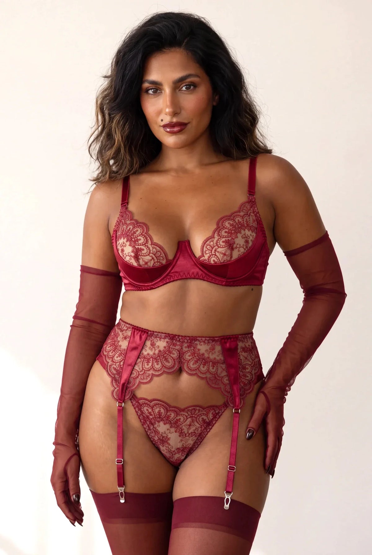 Three-Piece Lingerie Set with Gloves - Margo Burgundy